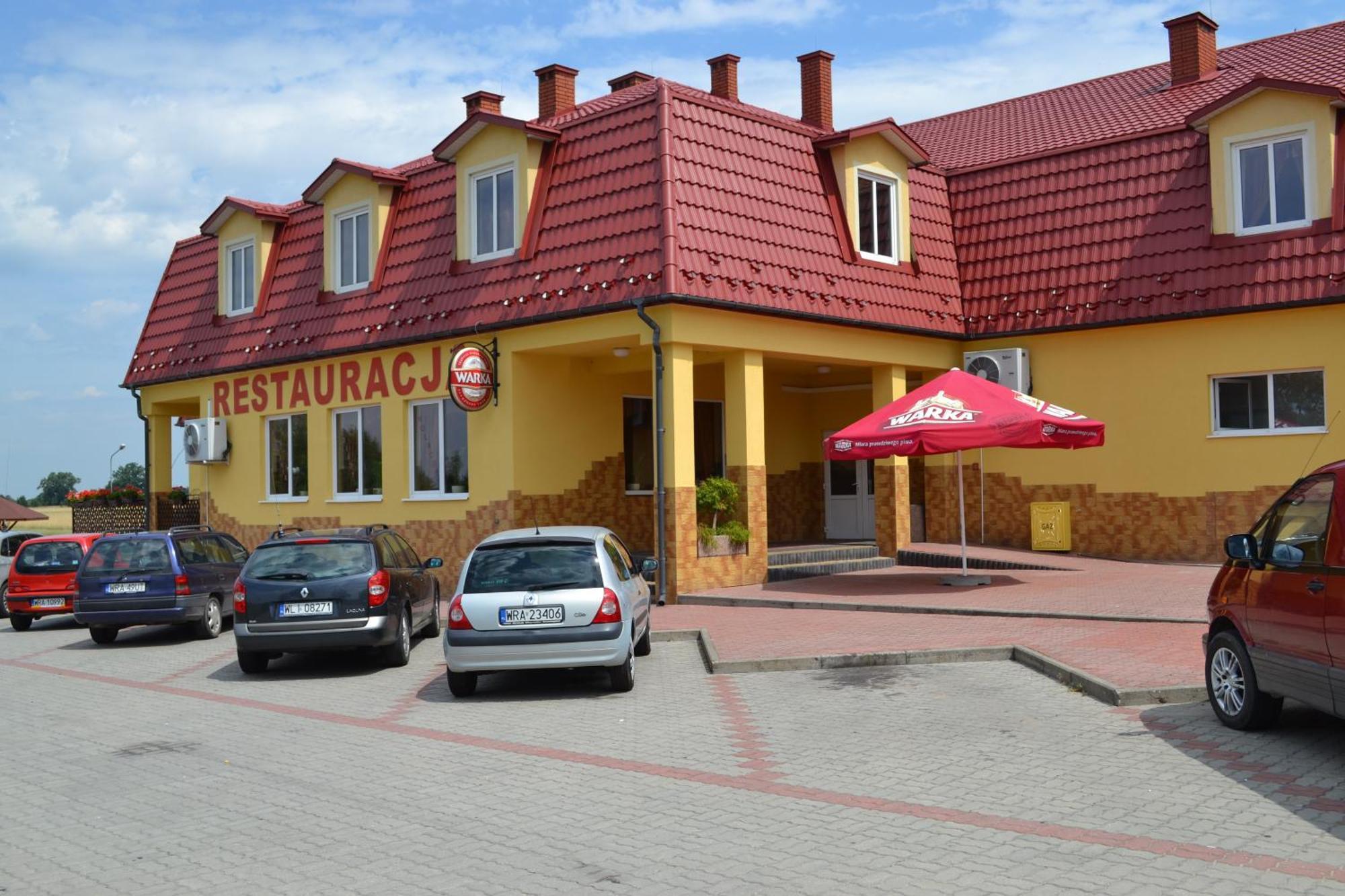 Hotel I Restauracja Jaskolka Alojzow Exterior foto